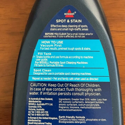 Liquid vacuum cleaner cleaning solution