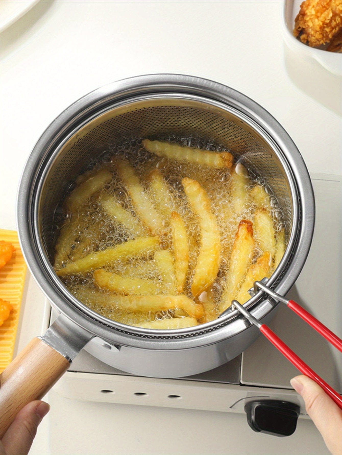 Stainless Steel Multi-Purpose Cookware Set with Frying Basket and Glass Lid - Non-Stick Cookware, Deep Fryer, Noodle Cooker, Ricotta Pot, Steamer Food - Induction and Gas Stove Compatible - Ideal for Home Chefs and Families -