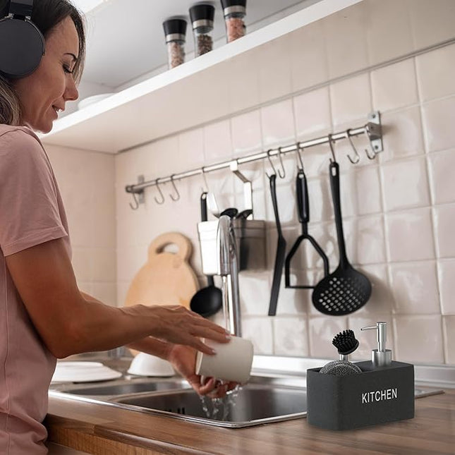 Distributeur de savon pour cuisine équipé d’un porte-éponge et d’un compartiment pour liquide vaisselle
