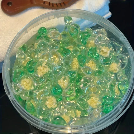 Perles de Lessive Concentrées – 70 Capsules Nettoyantes | Détachage Puissant, Parfum Longue Durée & Linge Éclatant | Détergent Actif Haute Efficacité, Facile à Utiliser – Marque CNDK