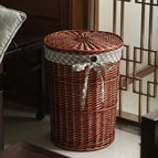 Small diameter 30cm outer height 33cm / Brown basket with lid and diamond-shaped lining