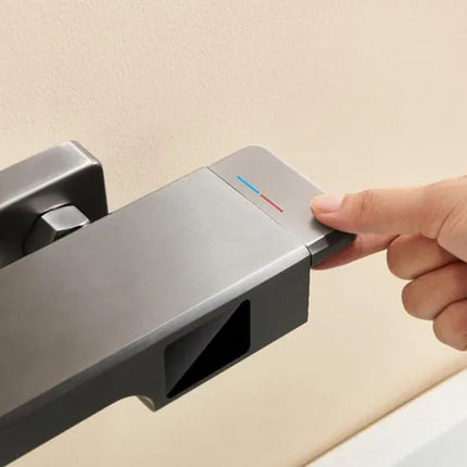 Robinet de baignoire en laiton, mitigeur de douche, robinet de salle de bain avec affichage numérique Crane et bec cascade.