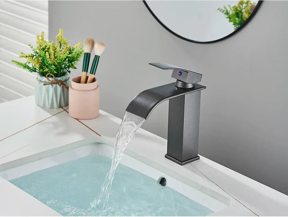 Brushed Golden Basin Faucets Elegant Waterfall Bathroom Sink Faucet Single Lever Hole Deck Mount Brass  Mixer Taps