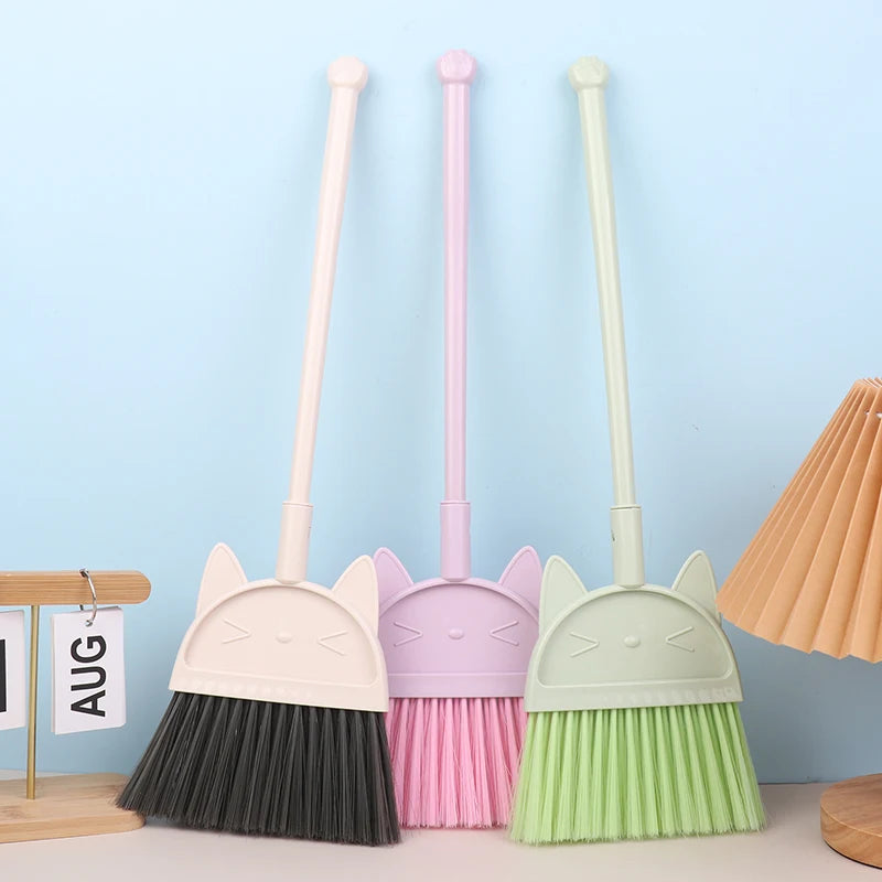Cartoon-Style Toddler Broom Dustpan, Flexible Bristles Kids Playset, Pretend Play Indoor Outdoor Sweeping Kit