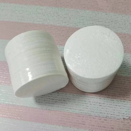 Éponges rondes blanches pour le nettoyage en profondeur et l'exfoliation du visage - E-menage