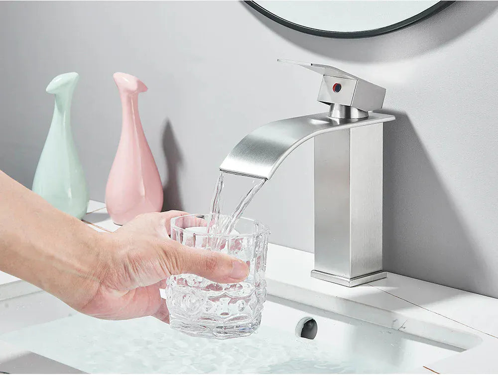 Brushed Golden Basin Faucets Elegant Waterfall Bathroom Sink Faucet Single Lever Hole Deck Mount Brass  Mixer Taps