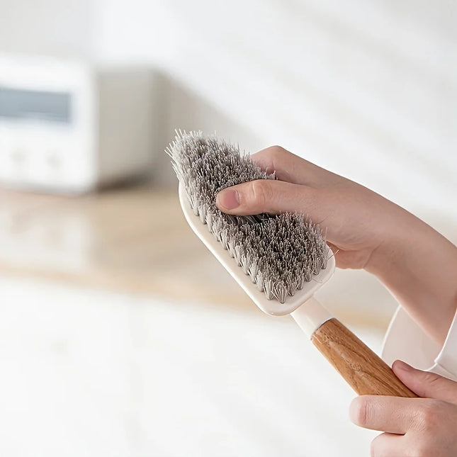 Brosse de nettoyage multi-surfaces à poils durs et long manche en bois