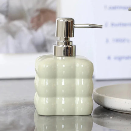 Distributeur de savon liquide 300 ml - E-menage
