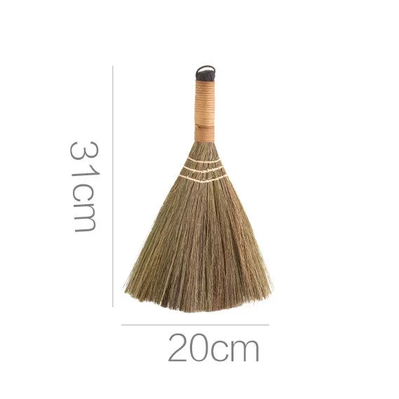 Elegant Soft-Fur Japanese Broom — A Calm Solution for Dust-Free, Peaceful Homes