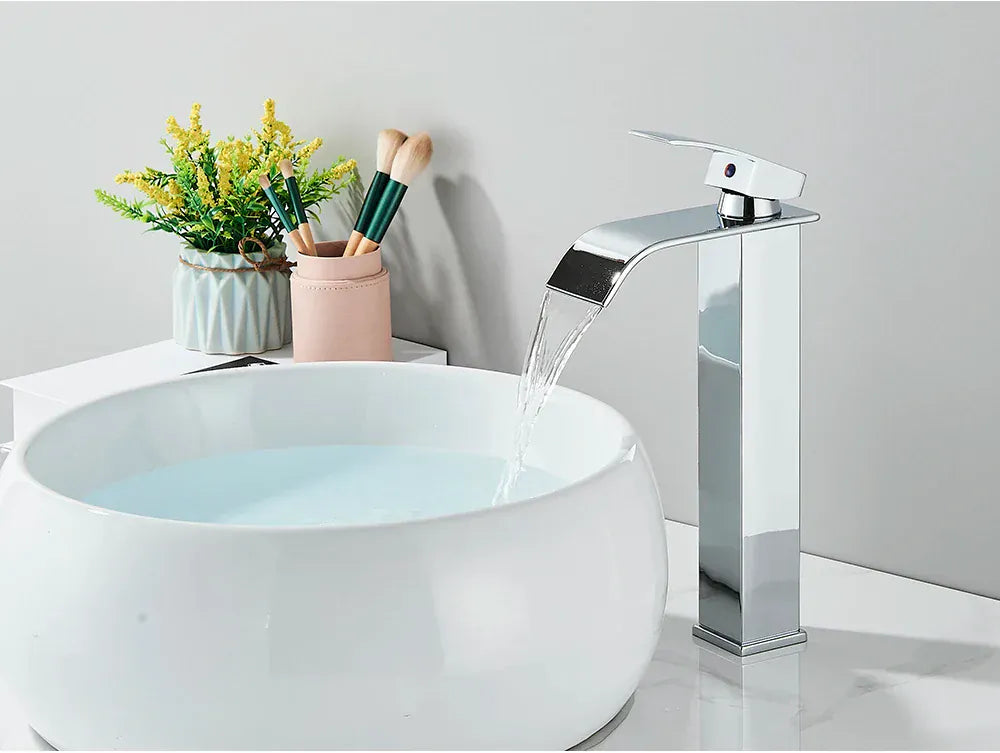 Brushed Golden Basin Faucets Elegant Waterfall Bathroom Sink Faucet Single Lever Hole Deck Mount Brass  Mixer Taps