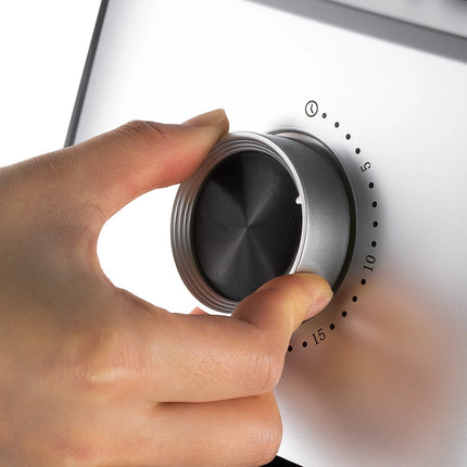 Friteuse à air multifonction 6,6 L noire, cuisson rapide et facile, sans huile, panier antiadhésif.