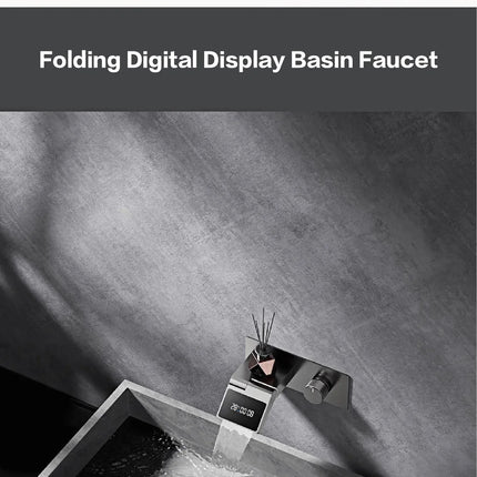 Robinet de salle de bain mural de luxe en laiton gris anthracite avec affichage numérique LED. Robinet de salle de bain monocommande avec eau chaude et froide intégrée.